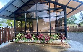 Glass House With Pvt Pool By Miracle Resort & Villa
