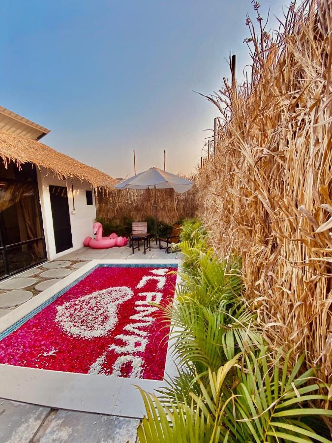 Glass House With Pvt Pool By Miracle Resort & Villa Lonavala Exterior photo
