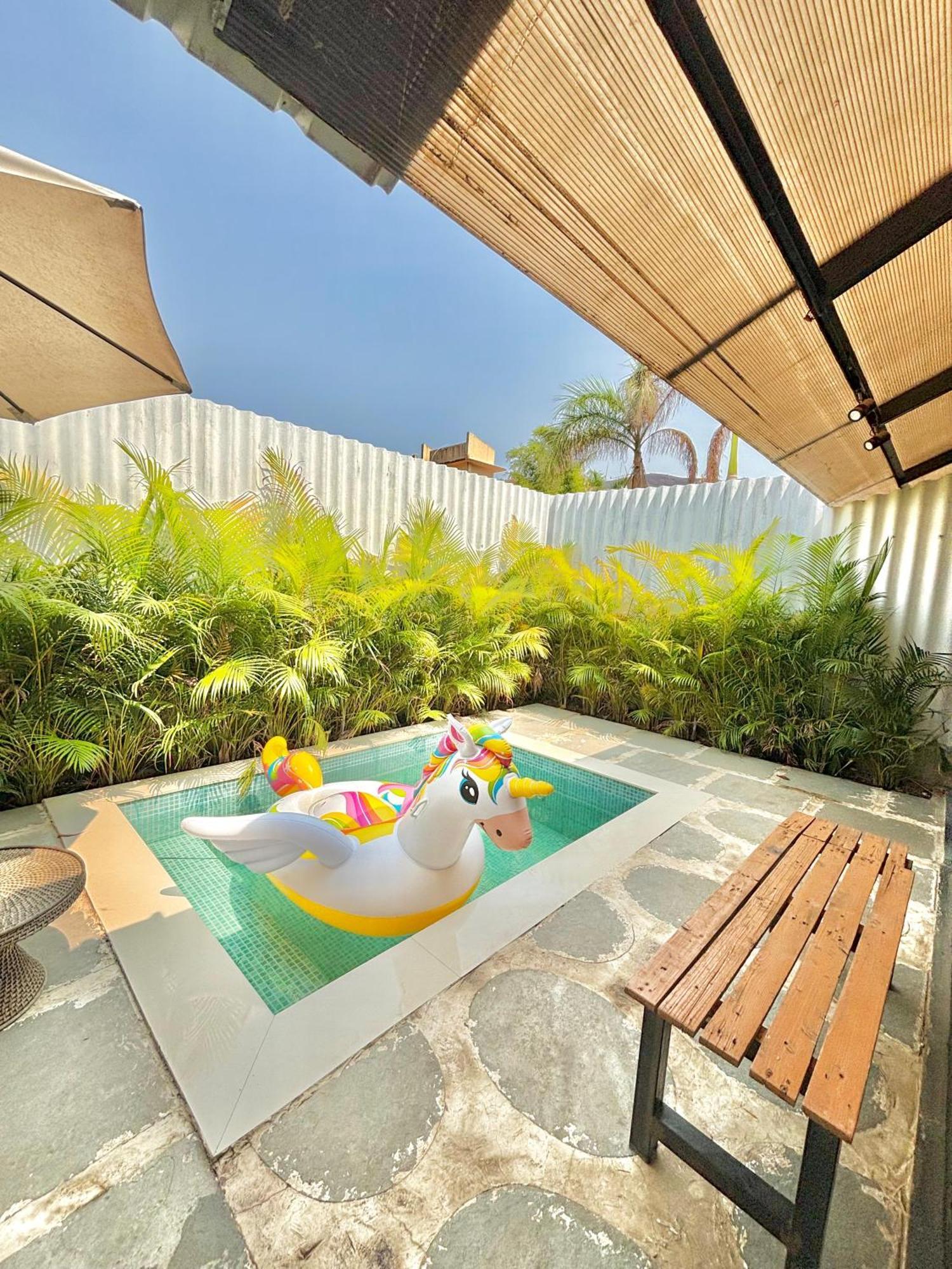 Glass House With Pvt Pool By Miracle Resort & Villa Lonavala Exterior photo
